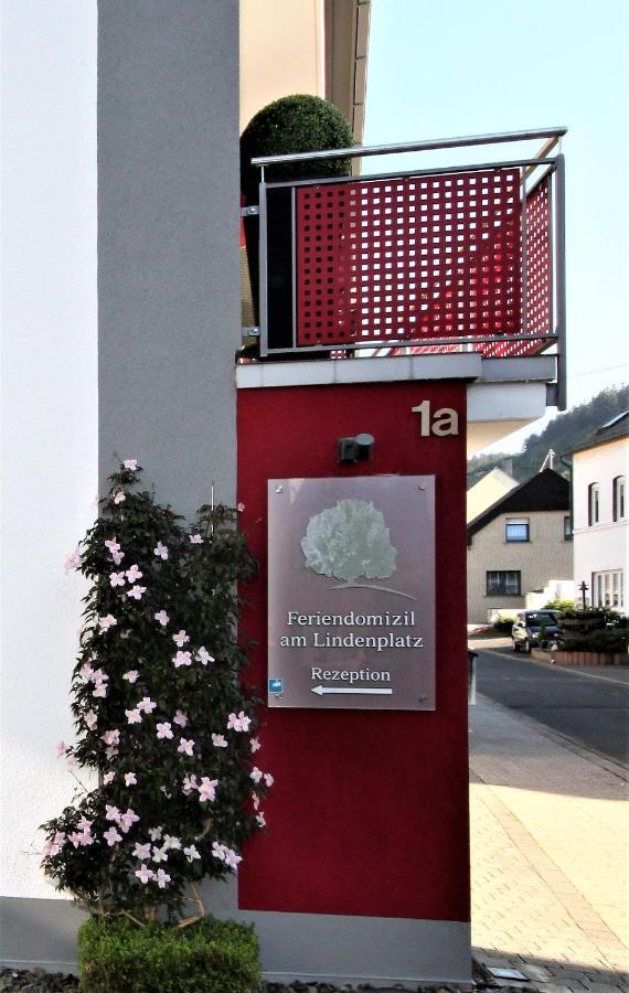 Hotel Feriendomizil Am Lindenplatz Bullay Exterior foto